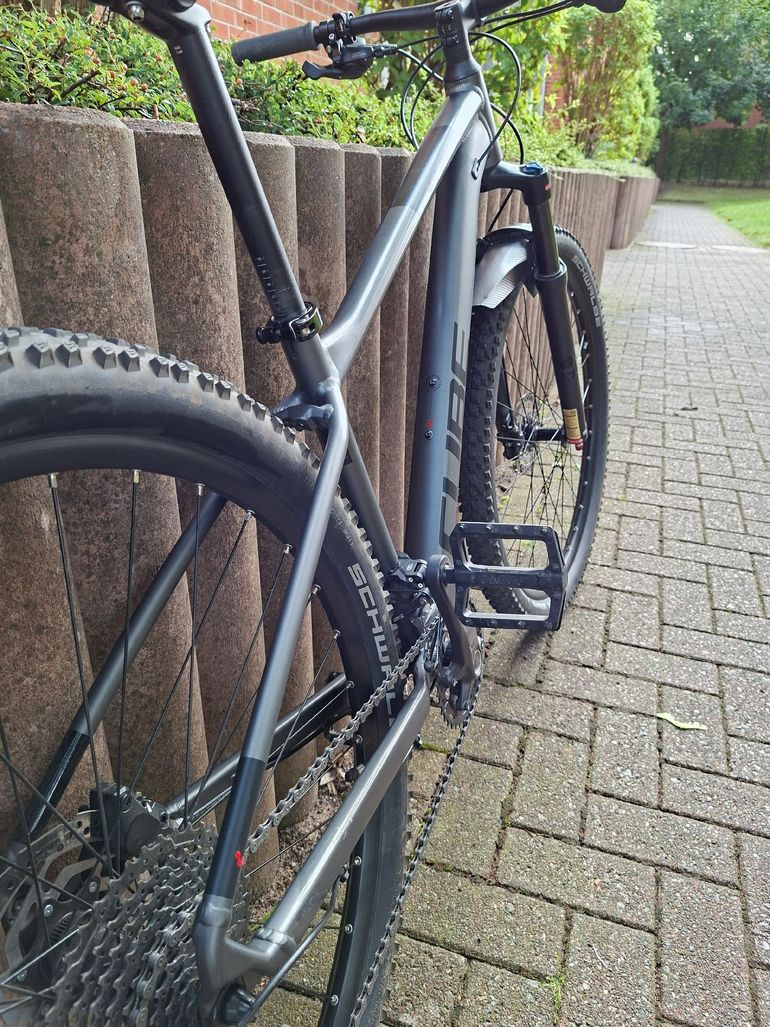 Used CUBE Aim EX 29 2023 Mountainbike, Light Gray — image 7 of 8