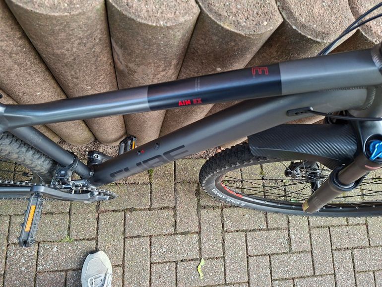 Used CUBE Aim EX 29 2023 Mountainbike, Light Gray — image 4 of 8