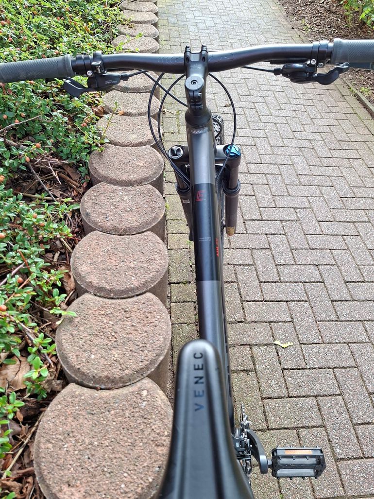 Used CUBE Aim EX 29 2023 Mountainbike, Light Gray — image 6 of 8
