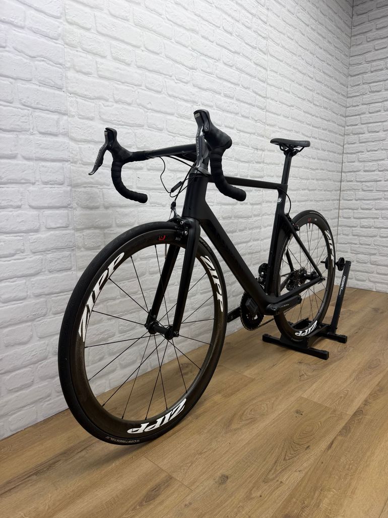 Used Canyon Aeroad CF SLX 8.0 2018 2018 Road & Gravel, Black — image 5 of 6
