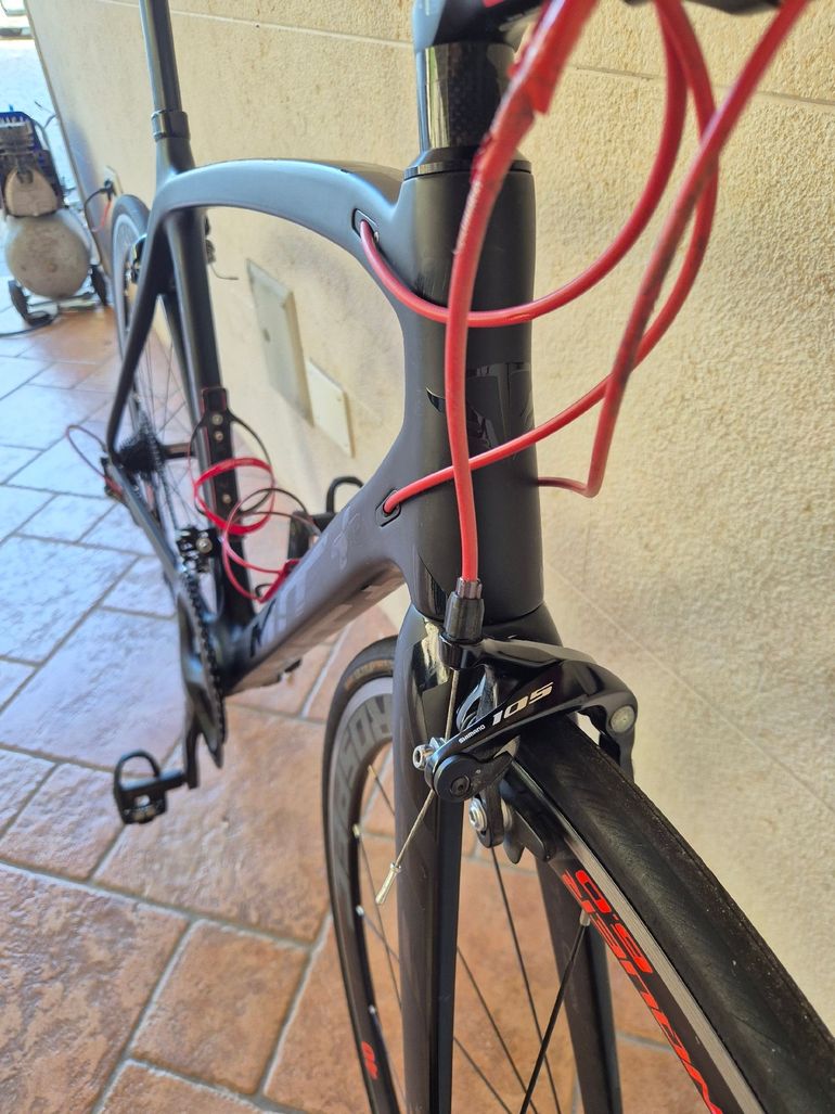 MIT+ Custom Shimano 105 2023 Road & Gravel d'occasion — image 6 sur 7