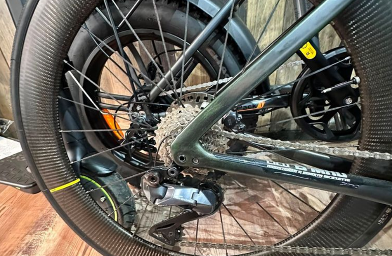 Used Specialized S Works Sl7 2023 Road & Gravel, Green — image 3 of 13