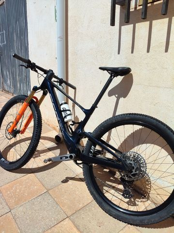 Used Scott spark Custom SRAM GX Eagle AXS 2025 Mountainbike, Blue — image 8 of 11