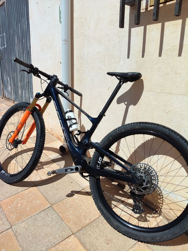 Used Scott spark Custom SRAM GX Eagle AXS 2025 Mountainbike, Blue — image 8 of 11