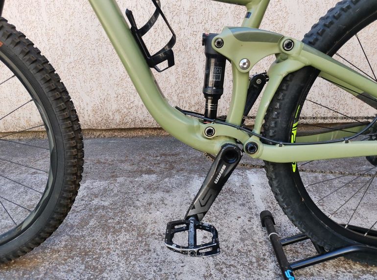 Used Giant Trance 3 2020 2020 Mountainbike, Green, 27.5 — image 10 of 10
