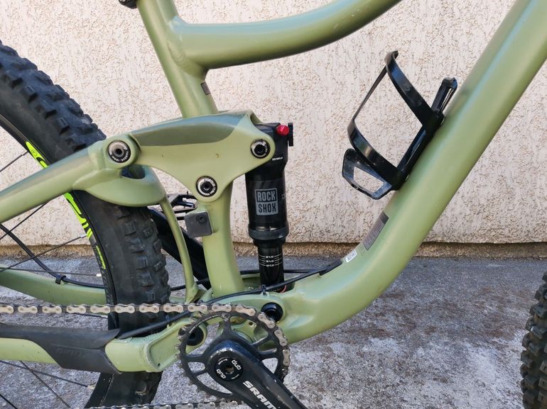Used Giant Trance 3 2020 2020 Mountainbike, Green, 27.5 — image 6 of 10