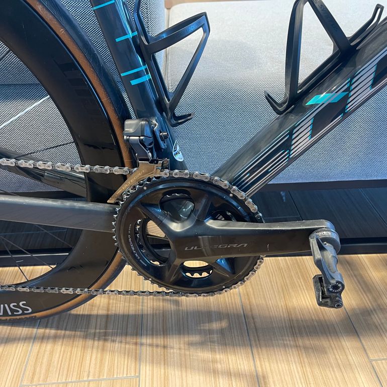 Used Scott Addict RC Shimano Ultegra Di2 2022 Road & Gravel, Light Gray — image 5 of 12