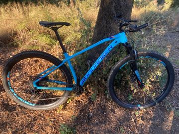 Mondraker CHRONO R 2022 2022 Mountainbike usato, Blu — immagine 1 di 4