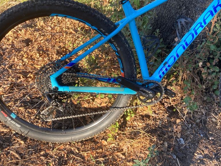 Mondraker CHRONO R 2022 2022 Mountainbike usato, Blu — immagine 3 di 4