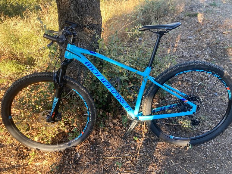 Mondraker CHRONO R 2022 2022 Mountainbike usato, Blu — immagine 2 di 4