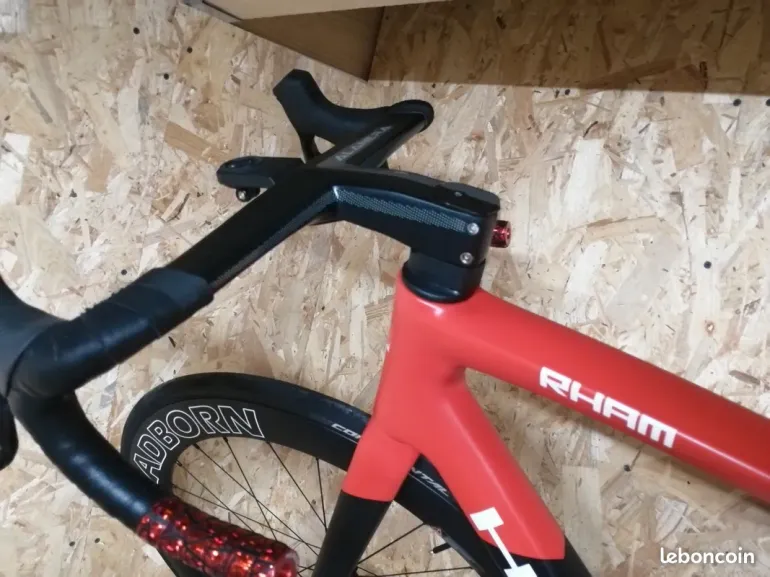 Gebrauchtes Specialized RHAM 2025 Road & Gravel, Rot — Bild 1 von 13