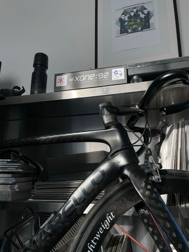 Used Pinarello Prince Shimano Ultegra 2019 Road & Gravel, Black — image 4 of 4