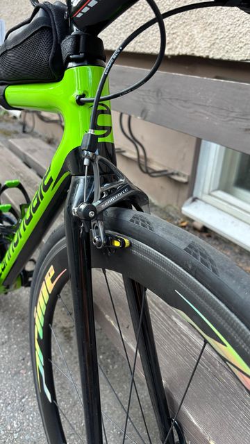 Used Cannondale SRAM Red ETap 2017 2017 Road & Gravel, Green — image 5 of 7