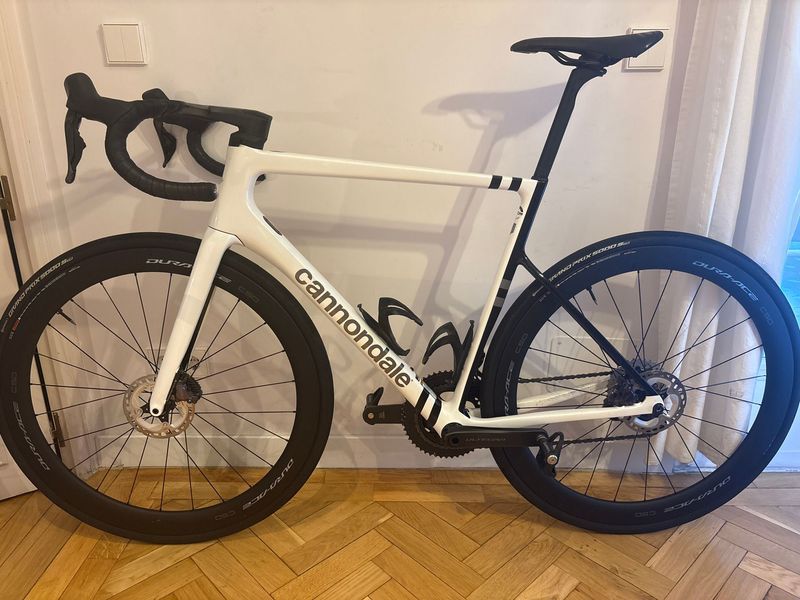 Used Cannondale SuperSix EVO Carbon Disc Ultegra Di2 2024 2024 Road & Gravel