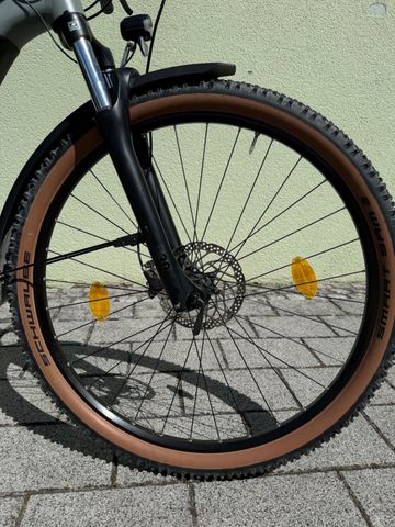Cube Reaction Hybrid Performance 625 2023 Mountainbike usato, Grigio chiaro — immagine 12 di 15