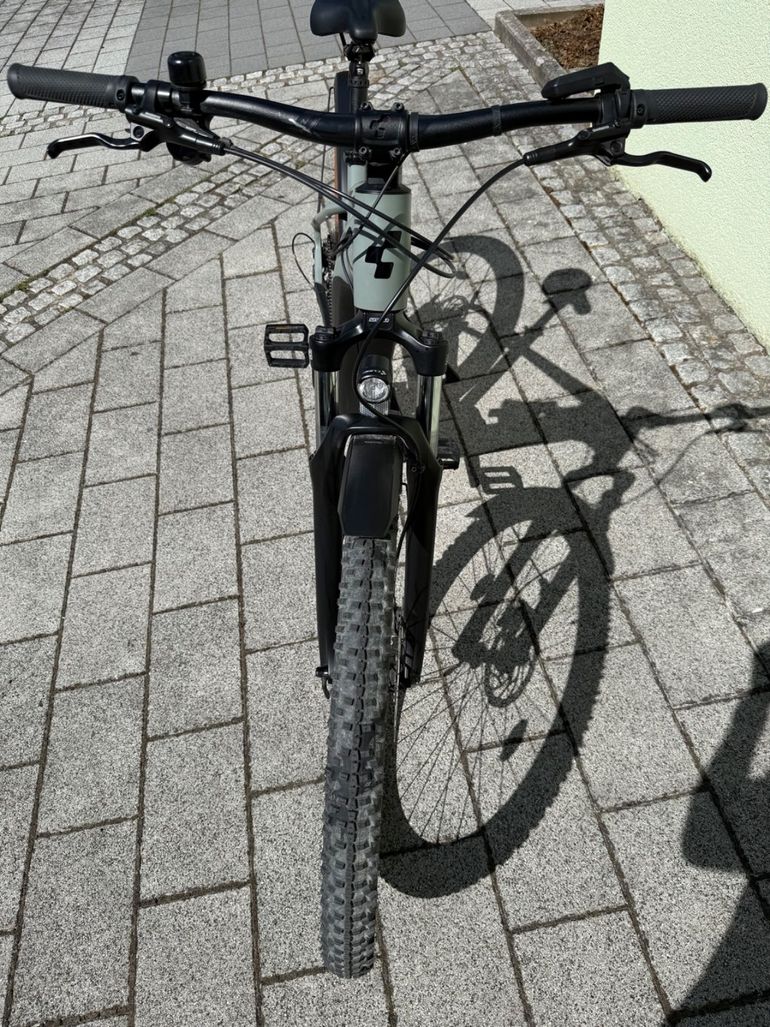 Cube Reaction Hybrid Performance 625 2023 Mountainbike usato, Grigio chiaro — immagine 10 di 15