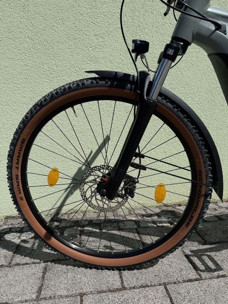 Cube Reaction Hybrid Performance 625 2023 Mountainbike usato, Grigio chiaro — immagine 3 di 15