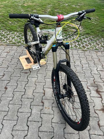 Used Lapierre Custom Shimano SLX 2012 Mountainbike, White — image 2 of 8