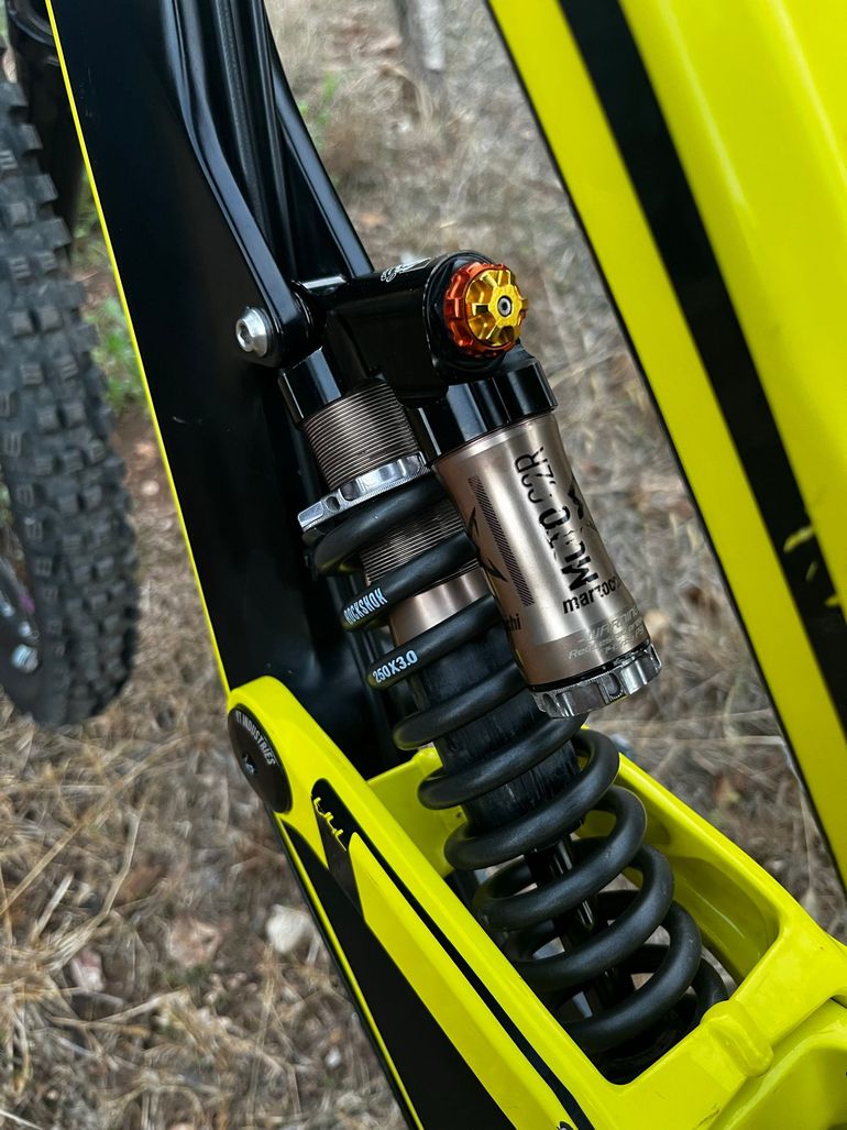Použité YT Custom SRAM GX Eagle 2017 Mountainbike — obrázek 9 z 9