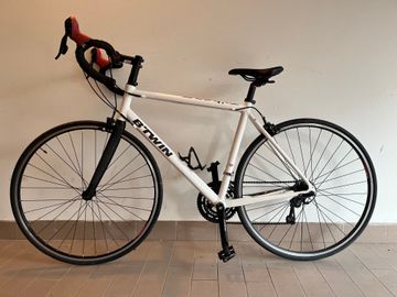B’TWIN Triban 3 2015 Road & Gravel usato, Bianco — immagine 1 di 5