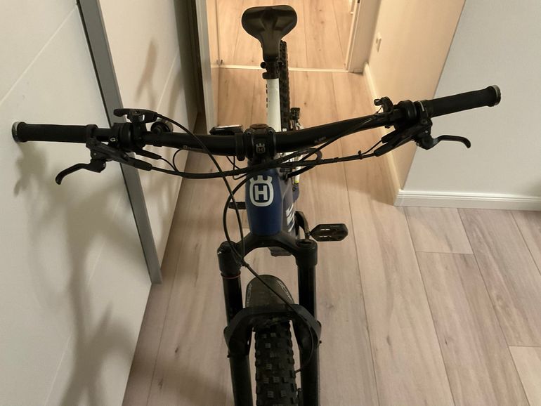Gebrauchtes Huqsvana Mc 7 2018 Mountainbike, Blau — Bild 3 von 4
