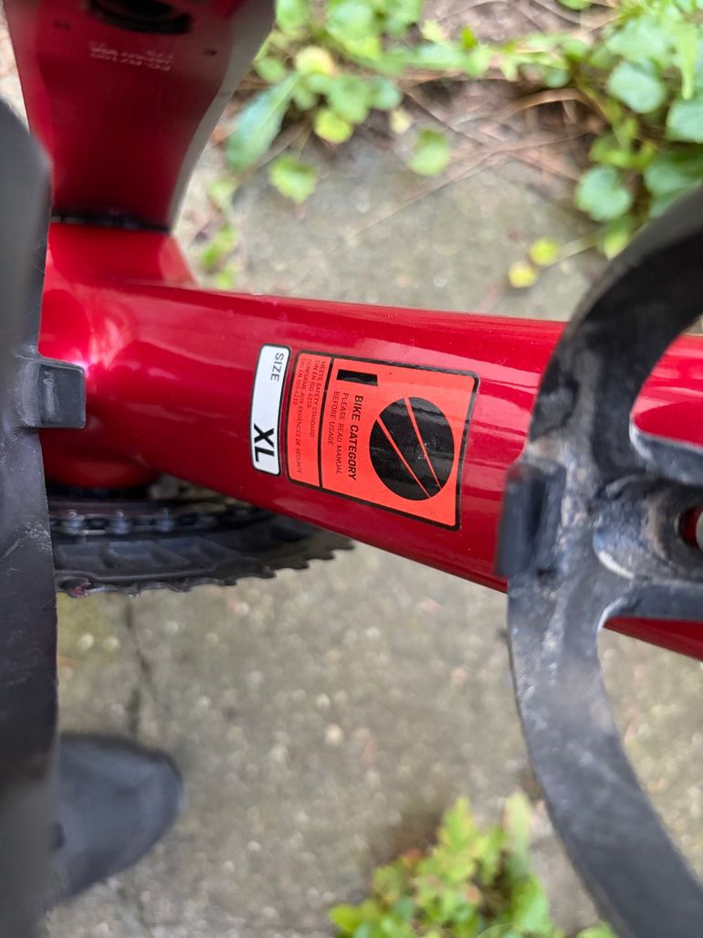 Used Canyon Ultimate CF SL 7 2024 2024 Road & Gravel, Red — image 7 of 7