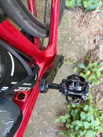 Used Canyon Ultimate CF SL 7 2024 2024 Road & Gravel, Red — image 5 of 7