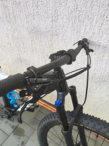 Gebrauchtes Trek Supercaliber 9.7 2021 2021 Mountainbike, Schwarz, 29 — Bild 3 von 8