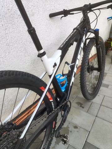 Gebrauchtes Trek Supercaliber 9.7 2021 2021 Mountainbike, Schwarz, 29 — Bild 6 von 8