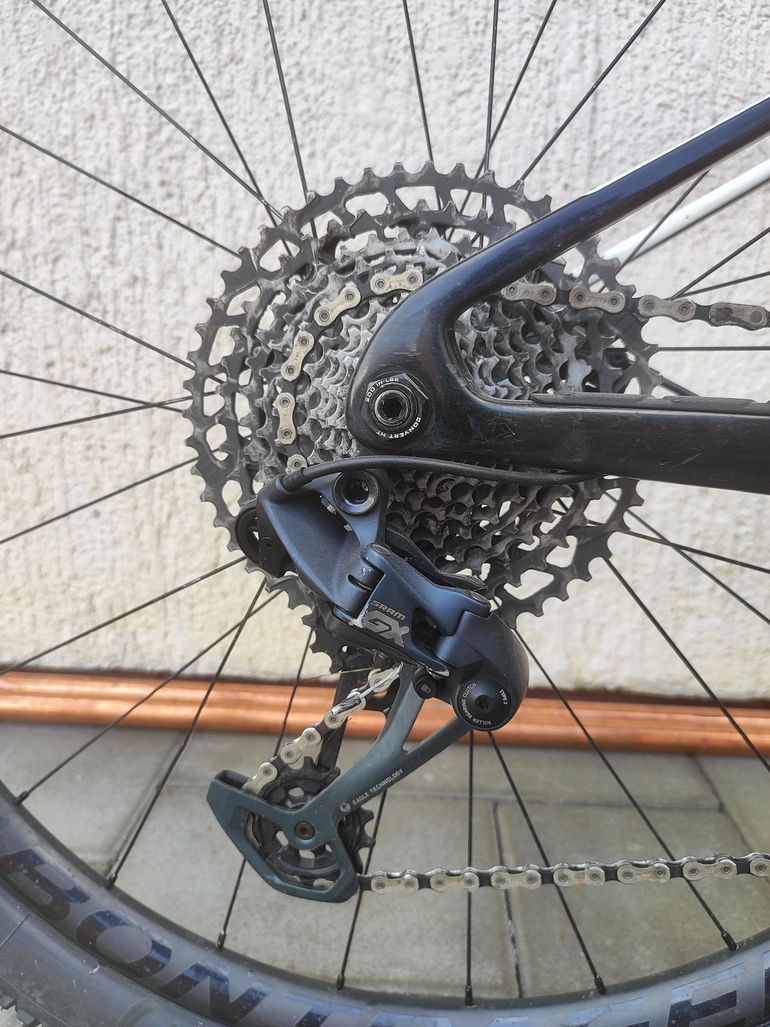 Gebrauchtes Trek Supercaliber 9.7 2021 2021 Mountainbike, Schwarz, 29 — Bild 5 von 8
