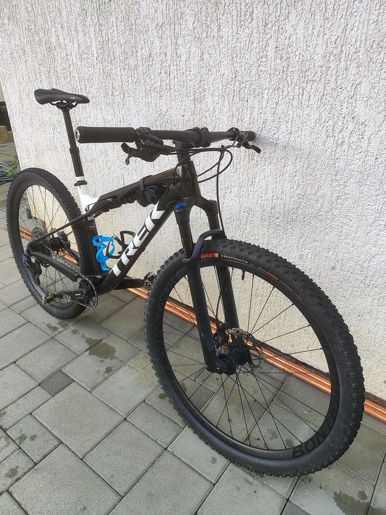 Gebrauchtes Trek Supercaliber 9.7 2021 2021 Mountainbike, Schwarz, 29 — Bild 2 von 8