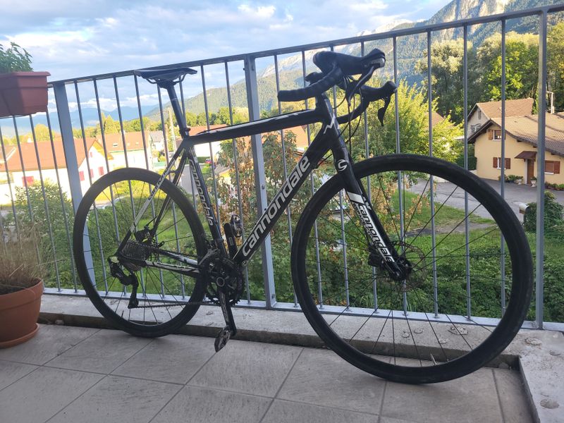Used Cannondale CAADX 105 2017 2017 Road & Gravel