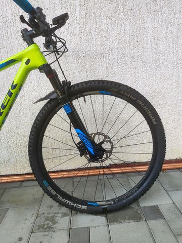 Tweedehands Trek Procaliber 9.7 SL 2017 2017 Mountainbike — afbeelding 2 van 7
