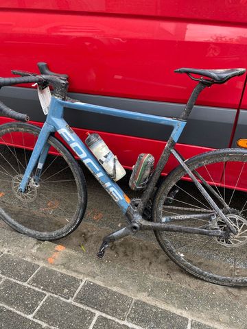 Gebrauchtes Focus IZALCO MAX 9.8 2022 2022 Road & Gravel, Blau — Bild 7 von 9