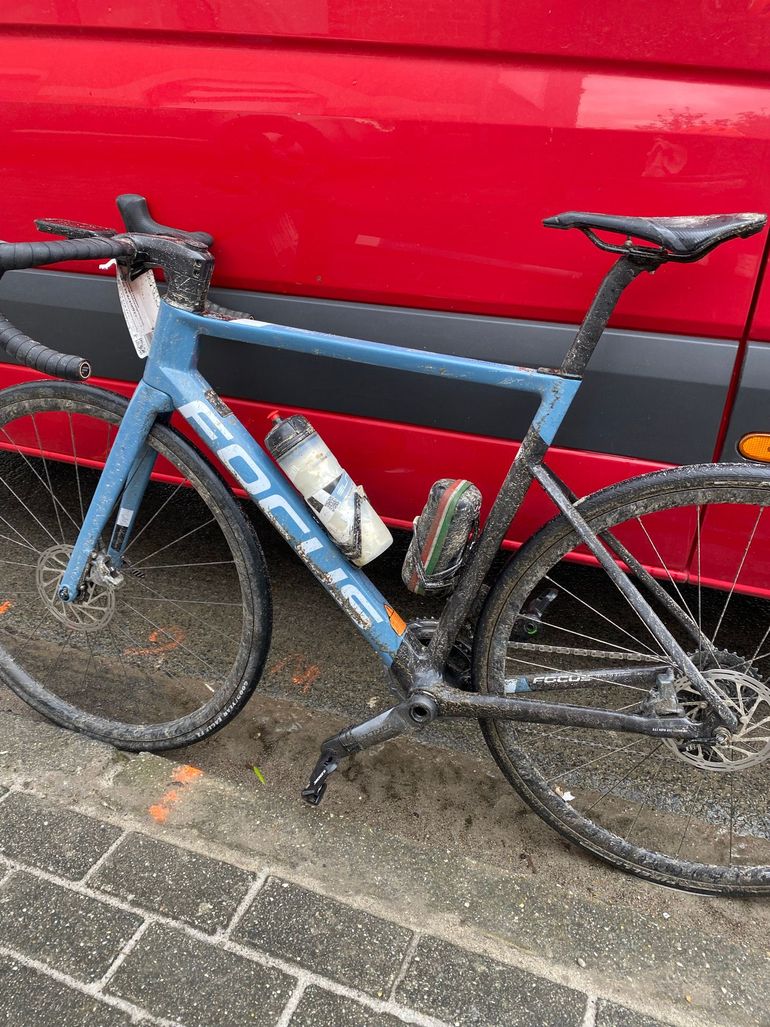 Gebrauchtes Focus IZALCO MAX 9.8 2022 2022 Road & Gravel, Blau — Bild 7 von 9