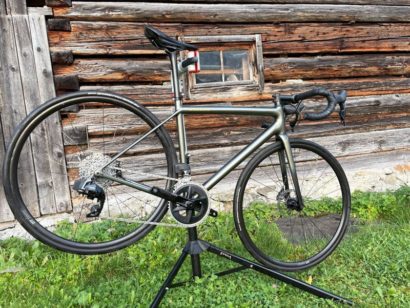Brugt Specialized Aethos Expert - Rival eTap AXS 2025 2025 Road & Gravel