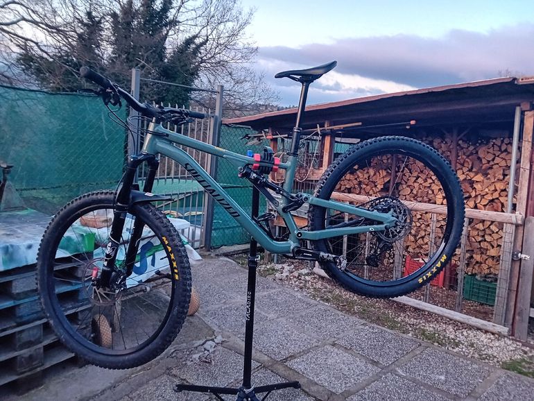 Brugt Specialized Stumpjumper Comp Alloy 2021 2021 Mountainbike — billede 3 af 8