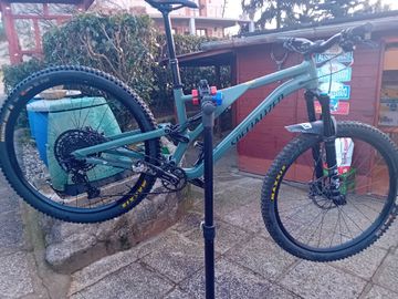 Brugt Specialized Stumpjumper Comp Alloy 2021 2021 Mountainbike — billede 2 af 8