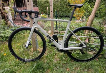 Rose Xlite 04 Rival AXS 2024 2024 Road & Gravel usato, Grigio chiaro — immagine 7 di 7