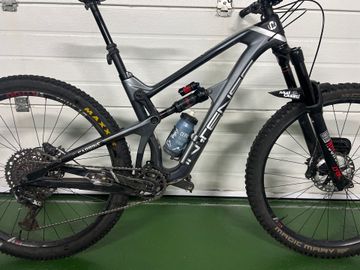 Käytetty Intense Carbine Pro 2018 Frameset 2018 Mountainbike — kuva 1 / 6