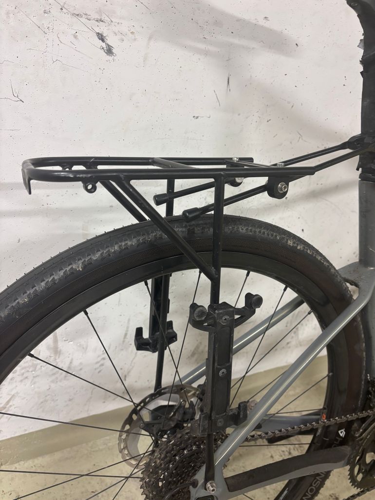 Giant Revolt Advanced 0 2025 2025 Road & Gravel usato, Grigio chiaro — immagine 9 di 16