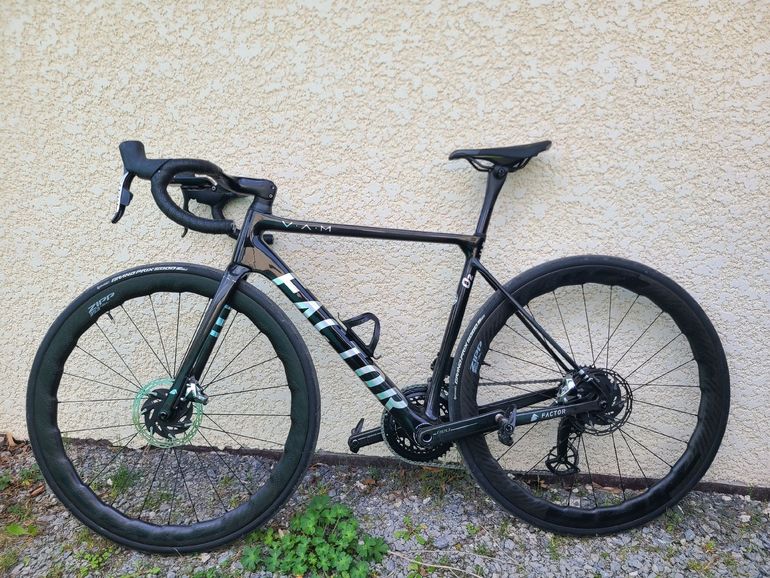 Used Factor 02 VAM (2023) - Zipp 353nsw-Sram Red 2023 Road & Gravel, Black — image 2 of 3