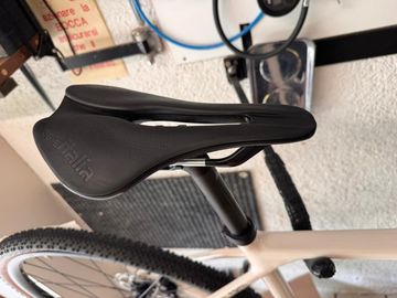 Używany Canyon Grizl 7 2025 2025 Road & Gravel — zdjęcie 15 z 17