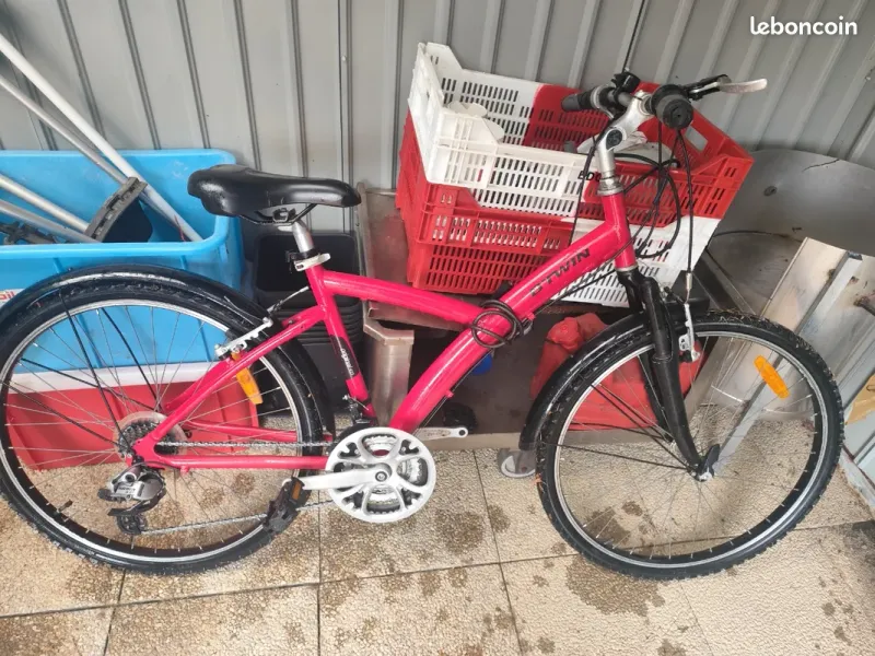 Použité DECATHLON Triban 500 2015 2015 Urban & Touring
