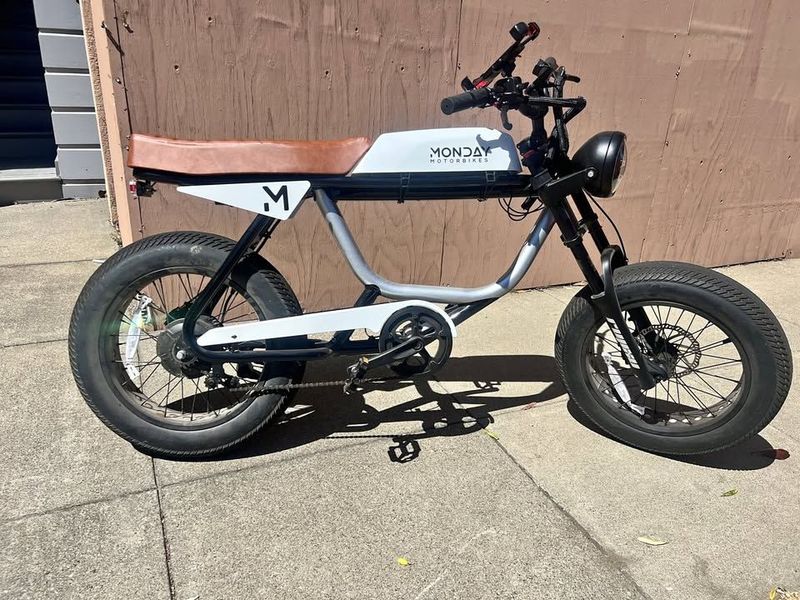 Used Monday Motorbikes Anza 1000 SR 2025 Urban & Touring