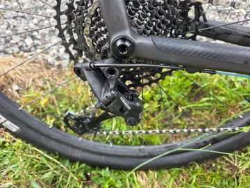Mondraker podium Podium 2022 2022 Mountainbike usato, Nero — immagine 6 di 8