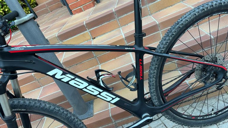 Used Massi Custom Shimano SLX 2018 Mountainbike, Black — image 3 of 11