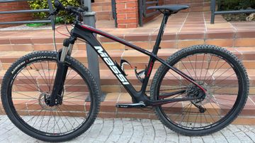 Used Massi Custom Shimano SLX 2018 Mountainbike, Black — image 2 of 11