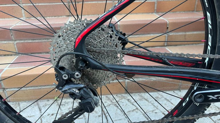 Used Massi Custom Shimano SLX 2018 Mountainbike, Black — image 4 of 11