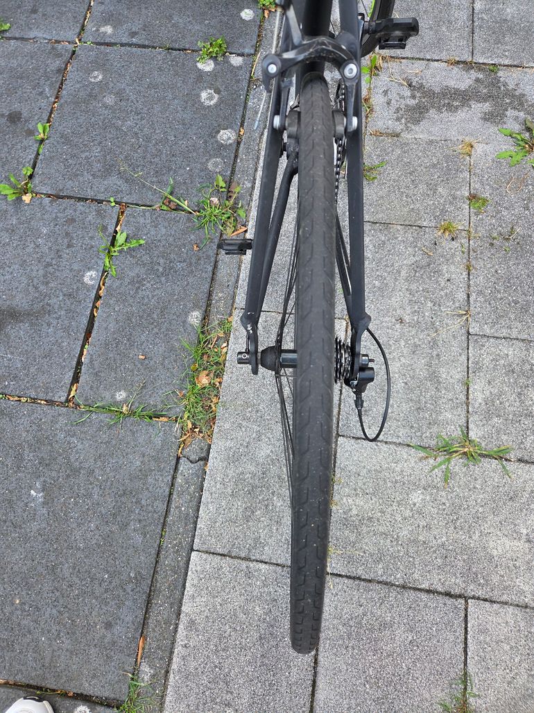 Used B’TWIN B'Twin Tribal 500 2018 Road & Gravel, Black — image 5 of 11